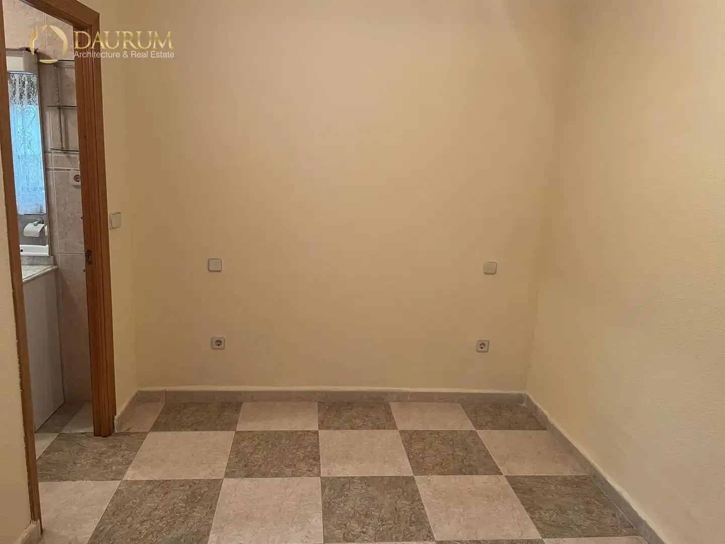 Houses for sale in Madrid  with Heating, Terrace and Storage room