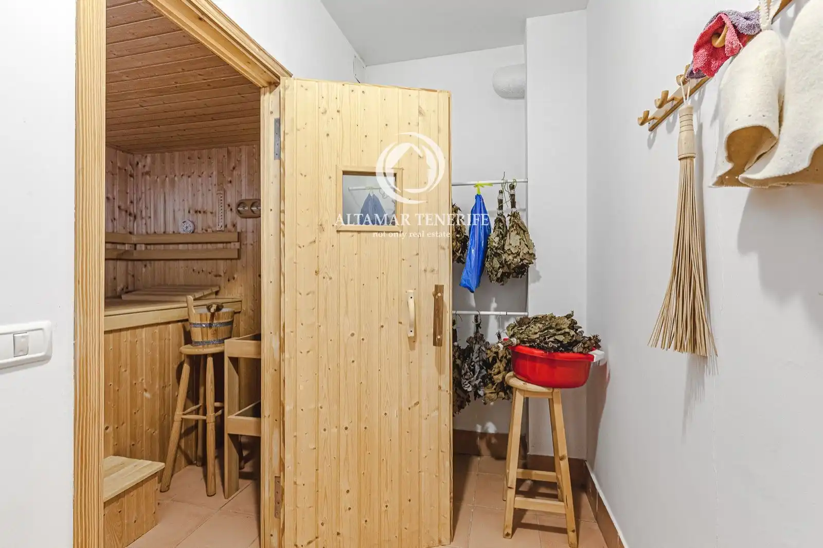 Casa a schiera con piscina in vendita a Costa Adeje, imagen 13