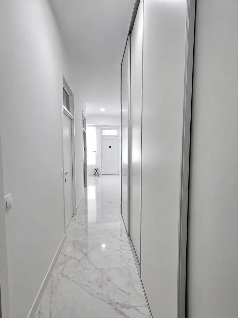 Local comercial de lloguer a Avenida Victoria Kent, imagen 3