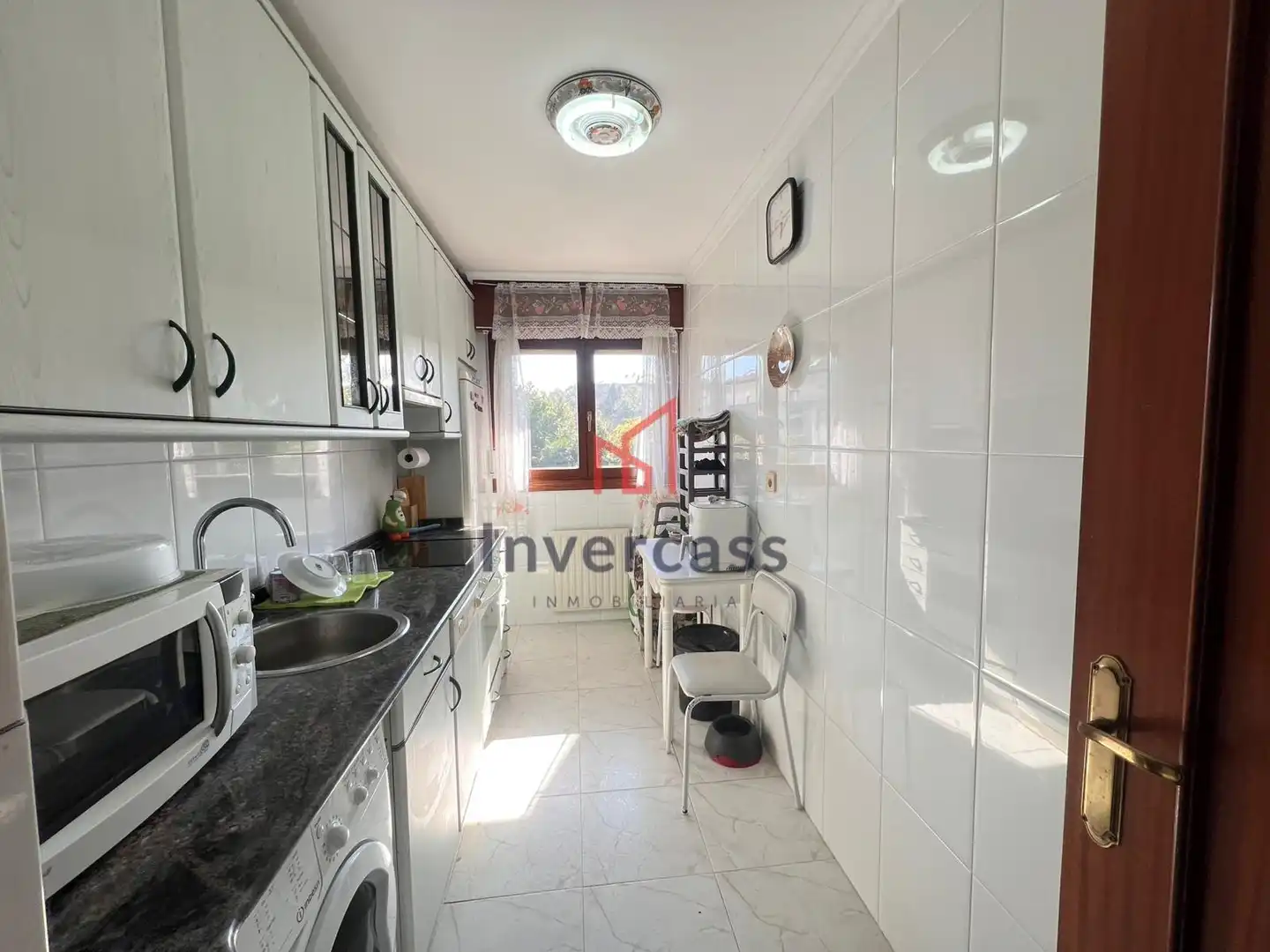 Cocina de Piso en venta en Castro-Urdiales con Calefacción y Terraza