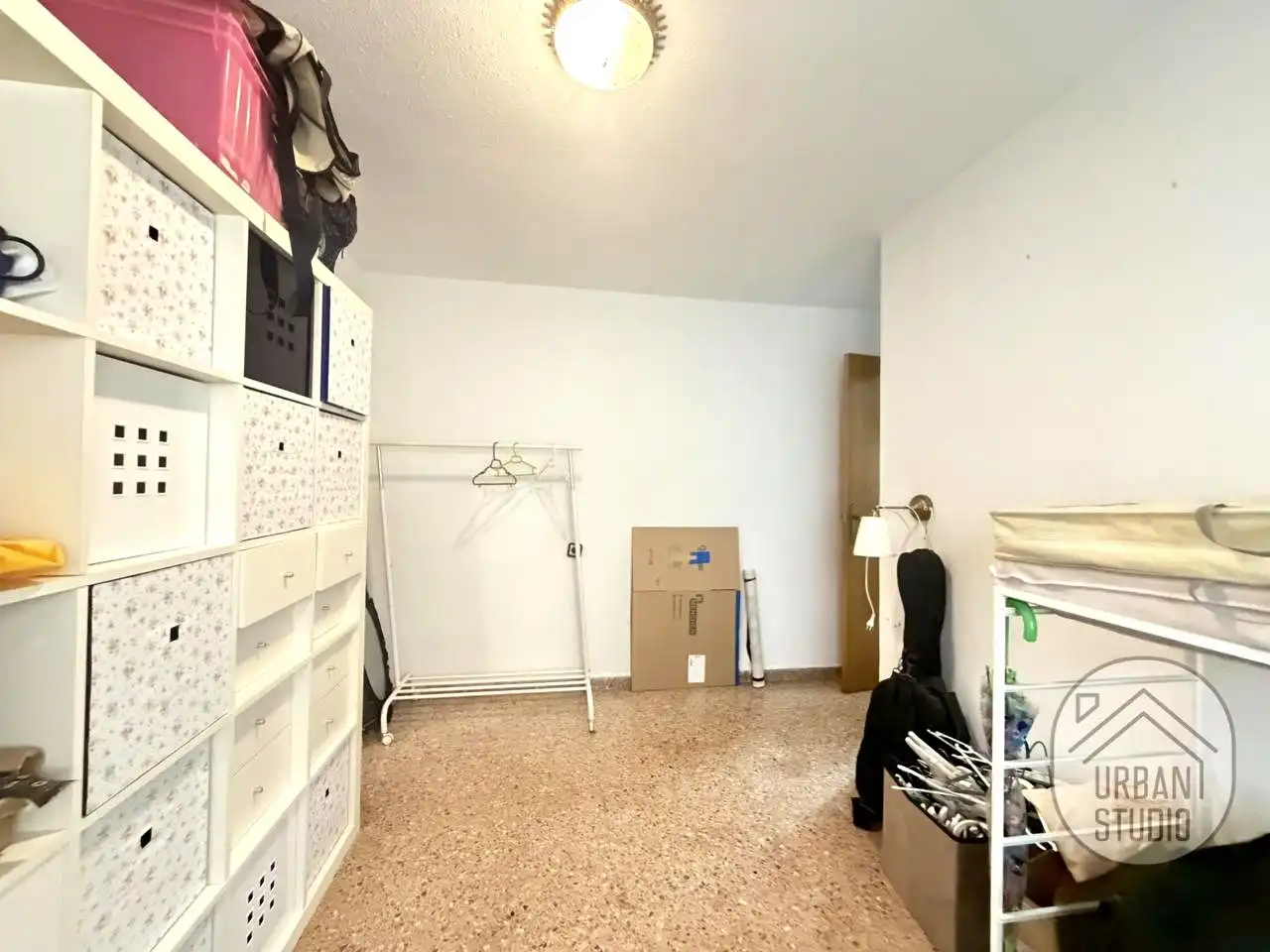 Dormitori de Pis en venda en Alicante / Alacant amb Terrassa