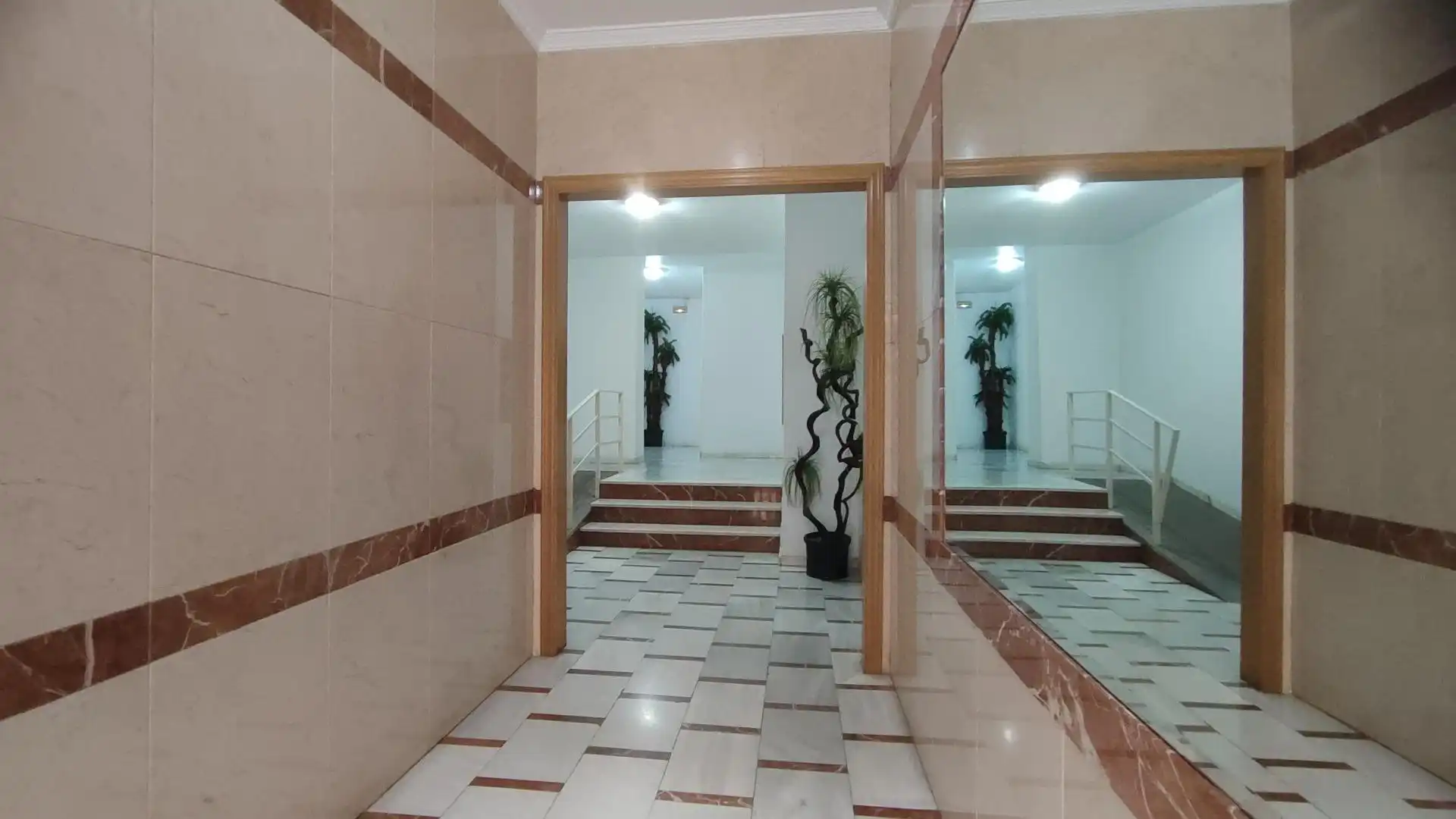 Piso en venta en Elche / Elx con Trastero y Balcón