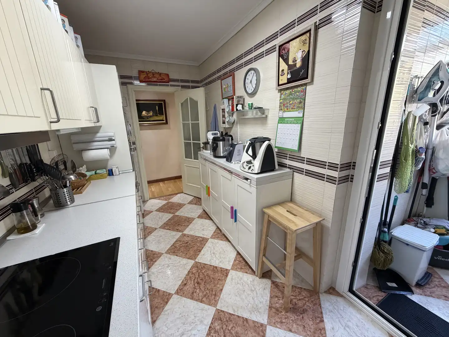 Kitchen of Flat for sale in Arturo Eyries
