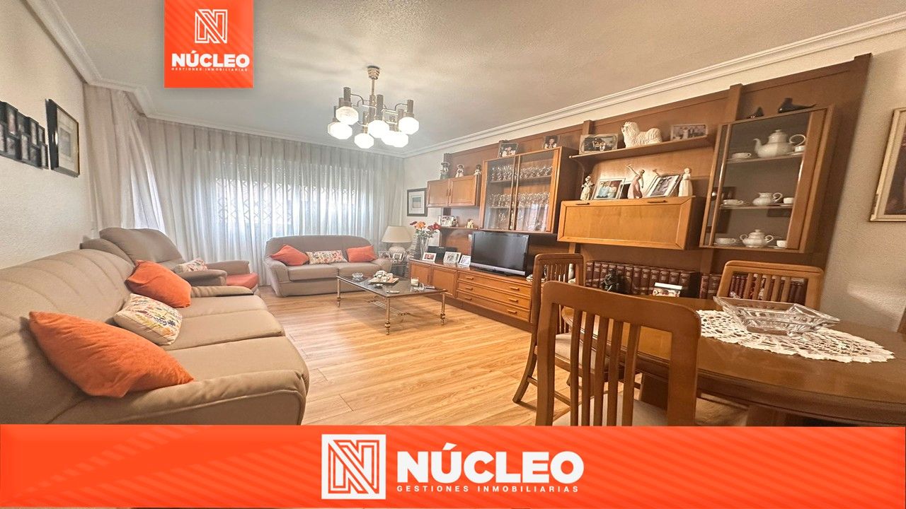 Living room of Flat for sale in  Murcia Capital  with Air Conditioner, Terrace and Storage room