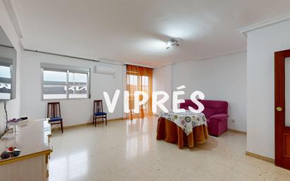 Living room of Flat for sale in Cáceres Capital  with Air Conditioner