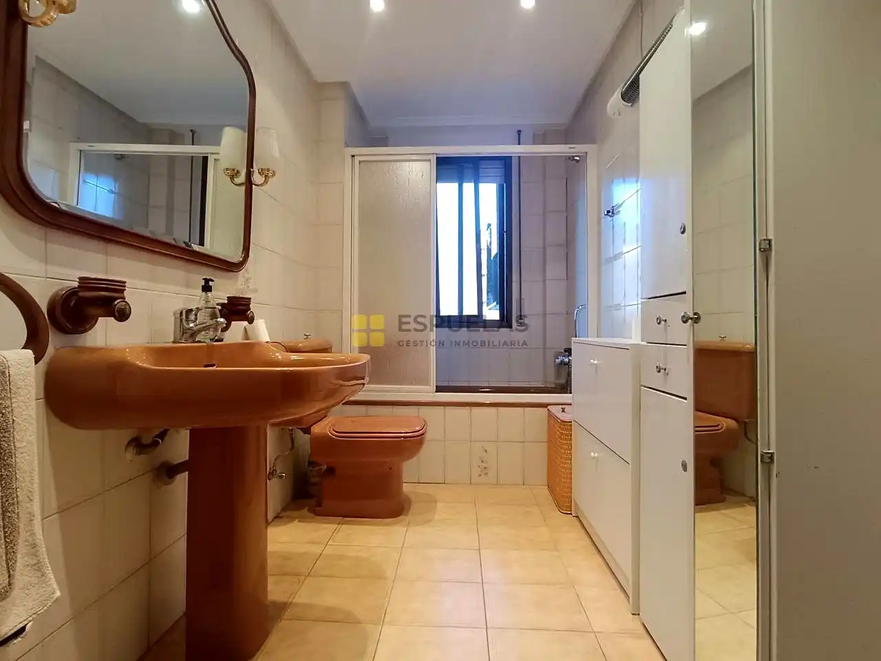 Baño de Piso en venta en Arnedo con Calefacción, Terraza y Trastero