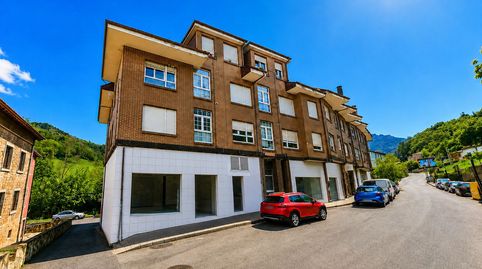 Piso en venta en Morcín, 3 dormitorios.