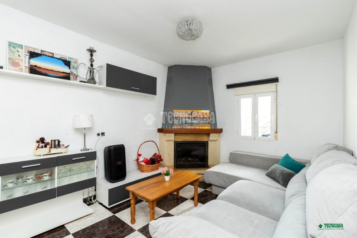 Casa adosada en venda a Albox