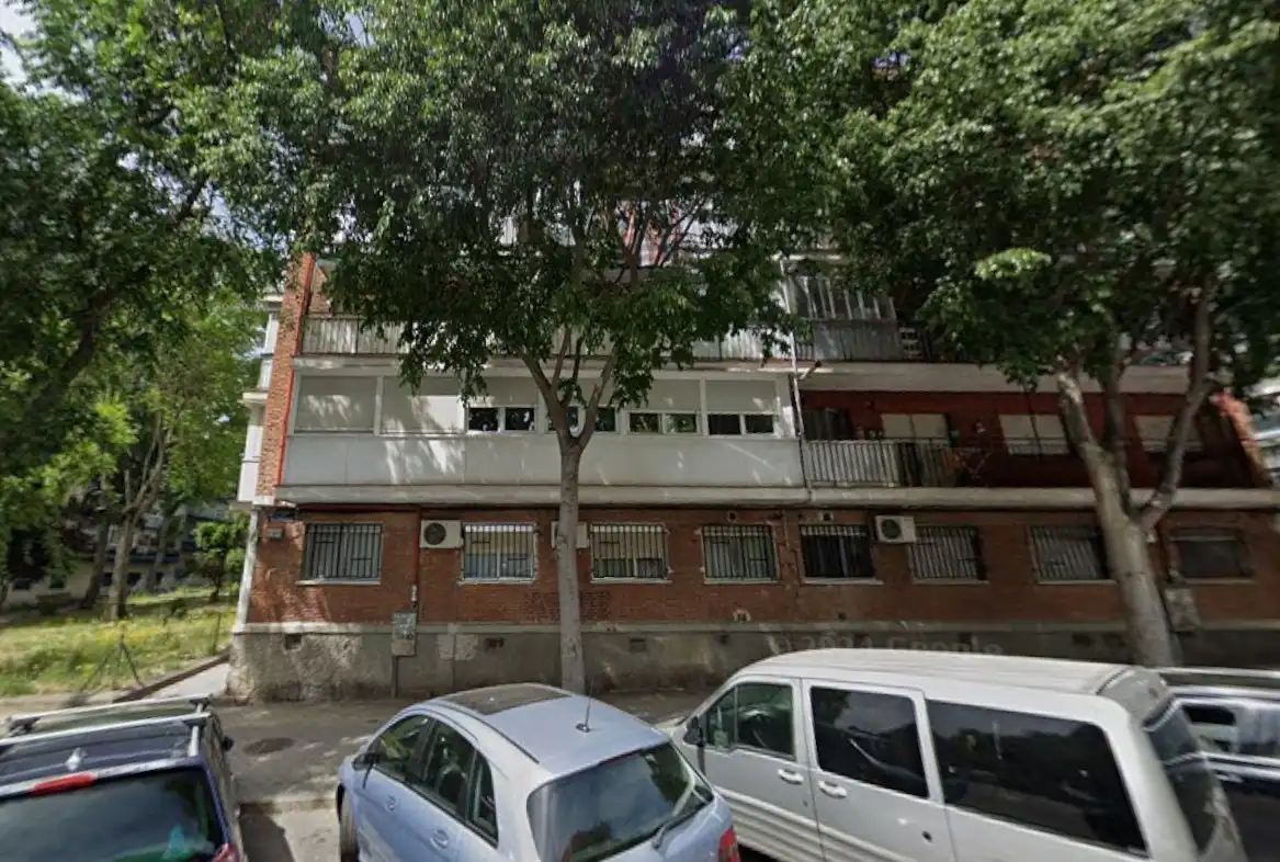 Flat for sale in C/ Villafuerte, Los Rosales