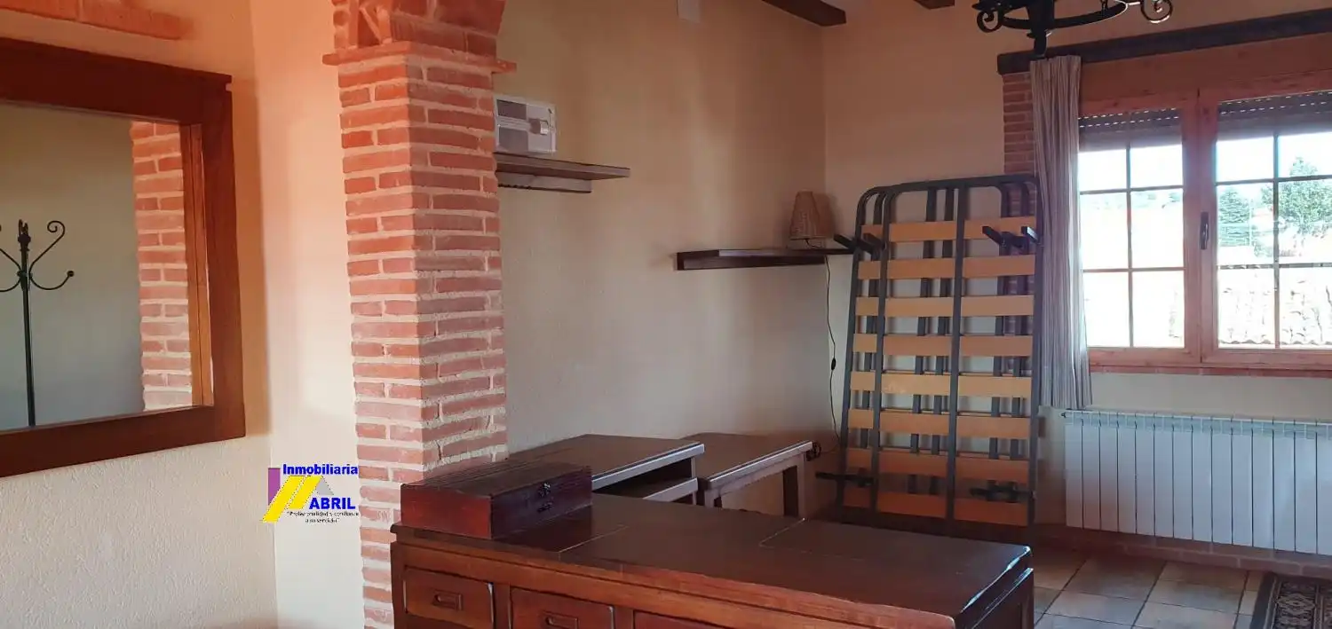 Houses for sale in Aldeaquemada