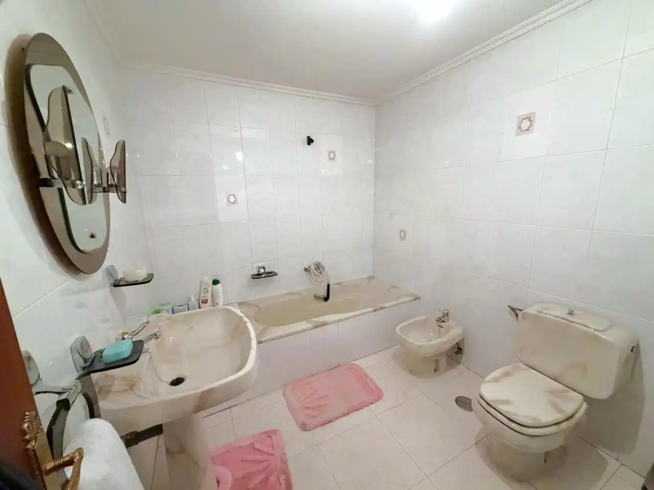 Bany de Casa o xalet en venda en Villarejo de Órbigo amb Calefacció, Parquet i Terrassa
