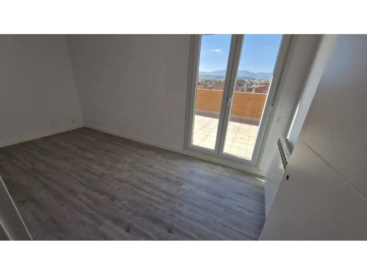 Bedroom of Attic for sale in Lardero  with Heating, Parquet flooring and Terrace