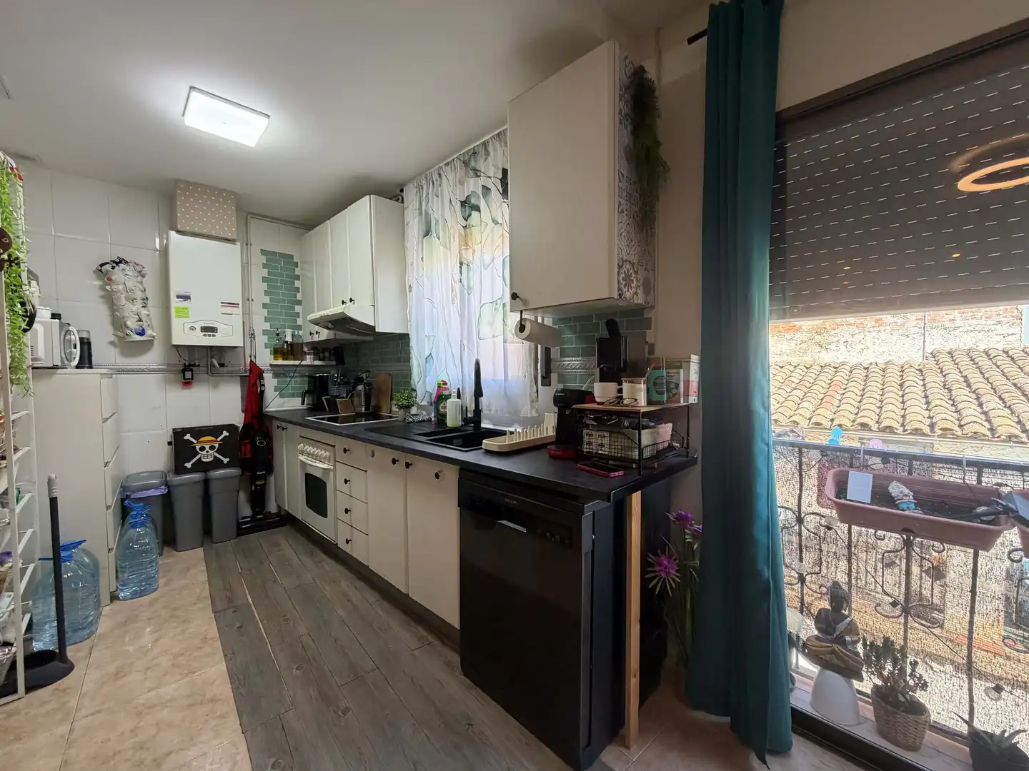 Cuina de Pis en venda en Tàrrega amb Aire condicionat, Calefacció i Terrassa