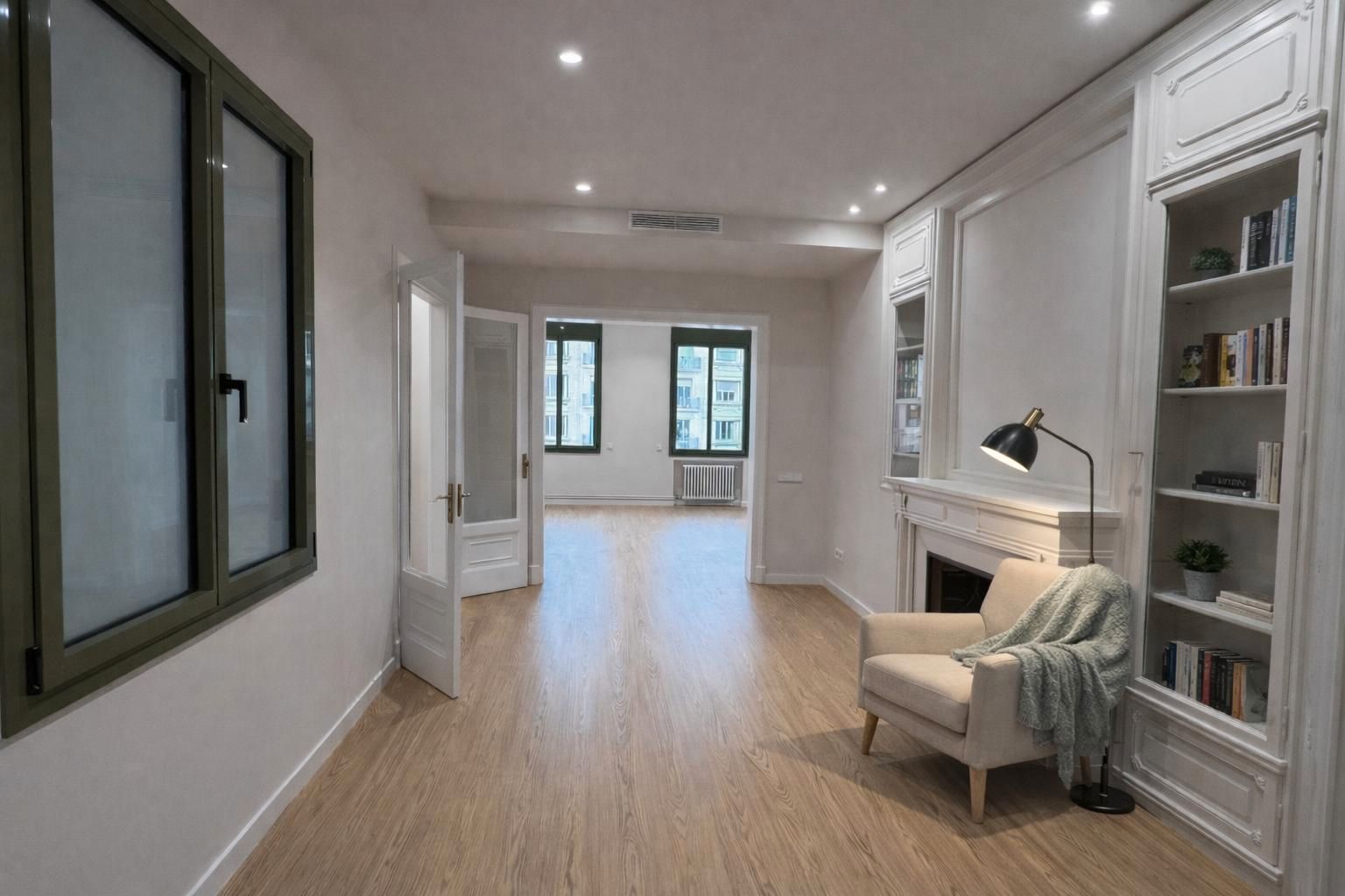 Living room of Flat to rent in  Barcelona Capital  with Air Conditioner, Heating and Parquet flooring