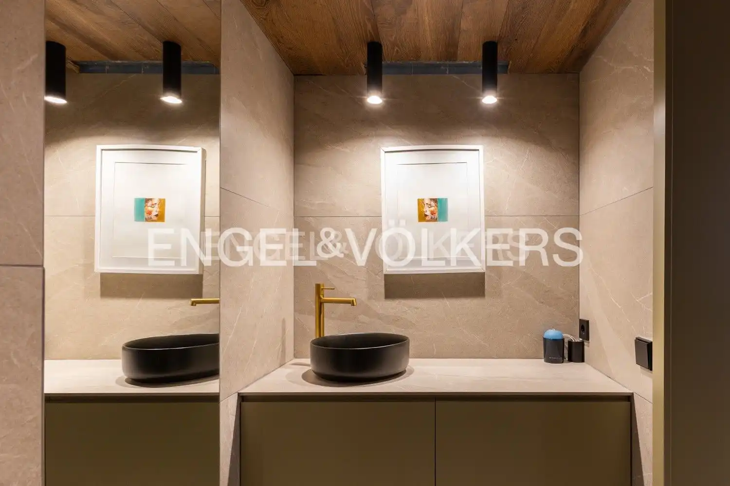 Baño de Piso en venta en Ciutat Vella 
