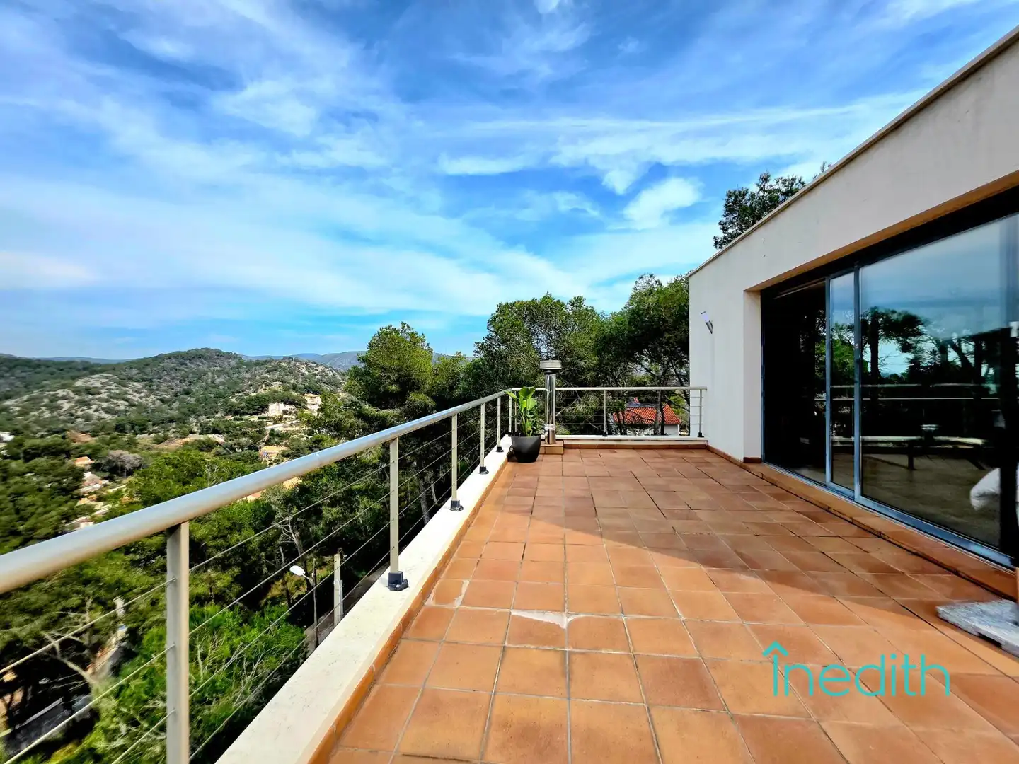 Terrassa de Casa o xalet en venda en Cubelles amb Calefacció, Jardí privat i Terrassa