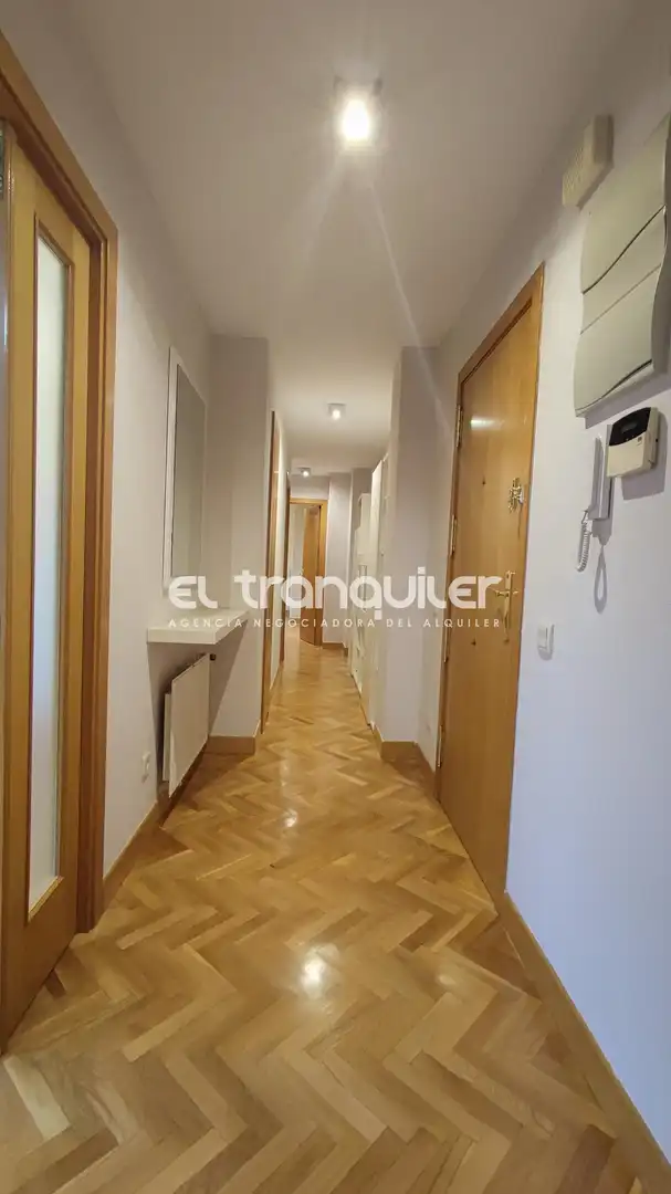 Àtic de lloguer en Madrid amb Aire condicionat, Parquet i Terrassa