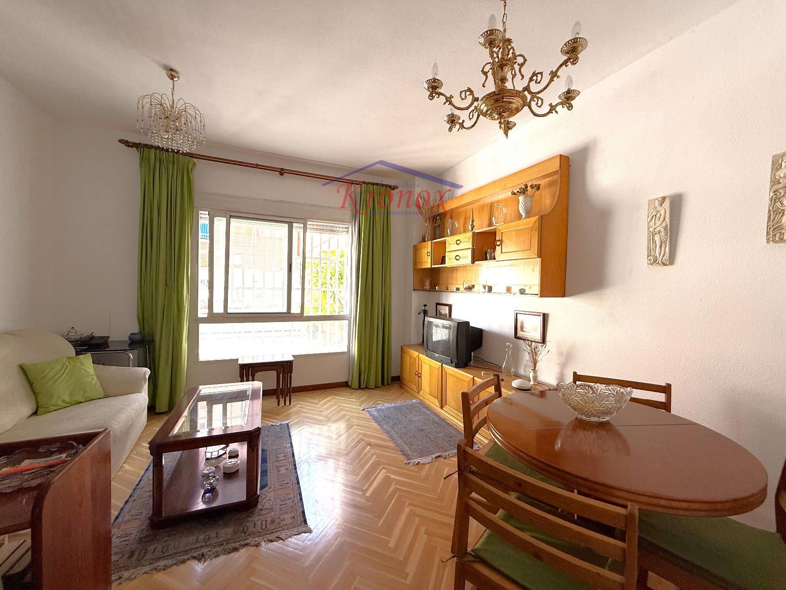 Exterior view of Apartment for sale in  Madrid Capital  with Heating