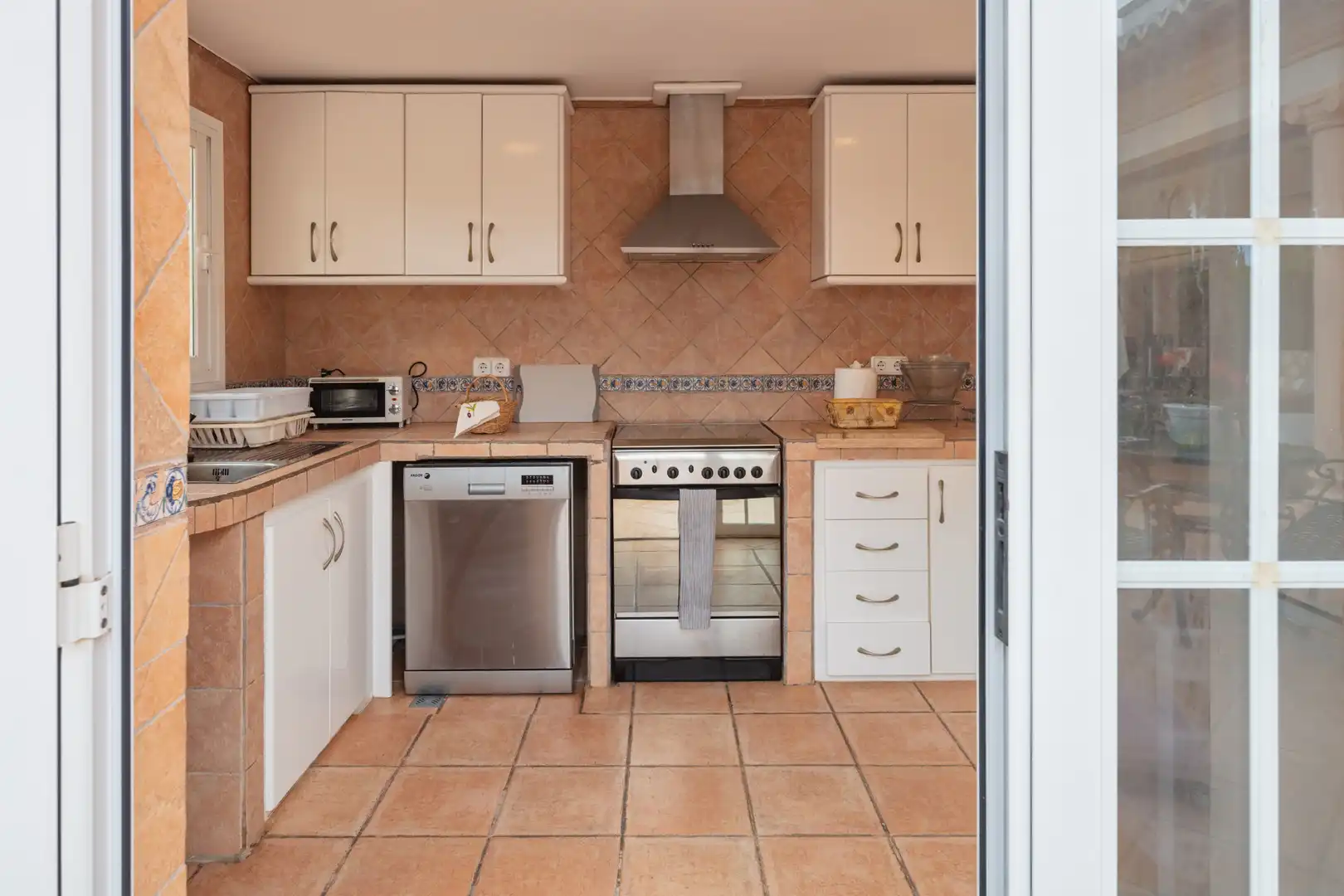 Kitchen of Houses for sale in Jávea / Xàbia  with Air Conditioner, Private garden and Terrace