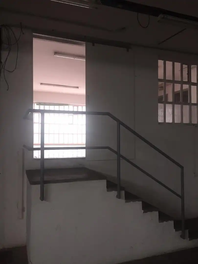 Fabrikhallen zur Miete in Cementiri Vell