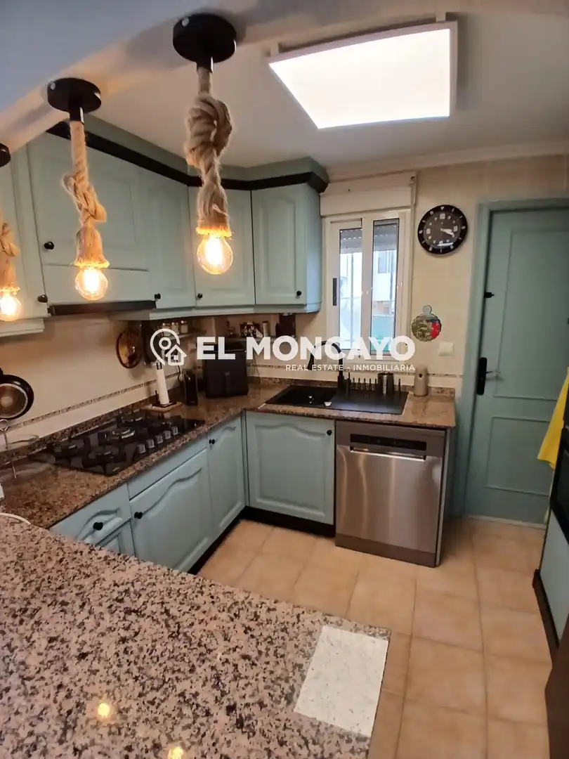Cocina de Casa o chalet en venta en El Edén