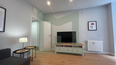 Foto 4 de Piso de alquiler en De Víctor Andrés Belaunde, Hispanoamérica - Bernabéu, Madrid Capital