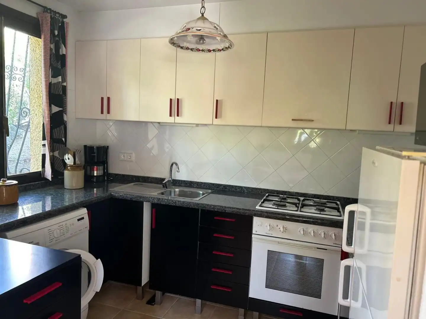 Cocina de Casa o chalet en venta en Altea con Aire acondicionado, Terraza y Trastero