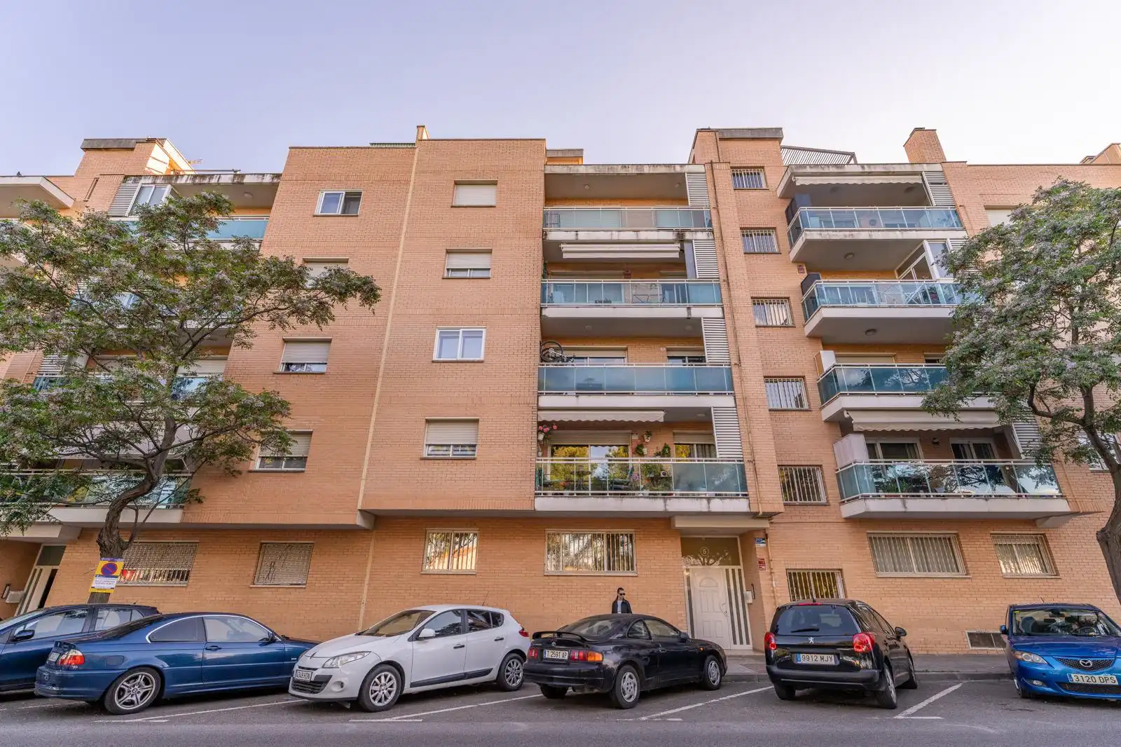 Außenansicht von Wohnung zum Verkauf in Reus mit Klimaanlage, Heizung und Parkett