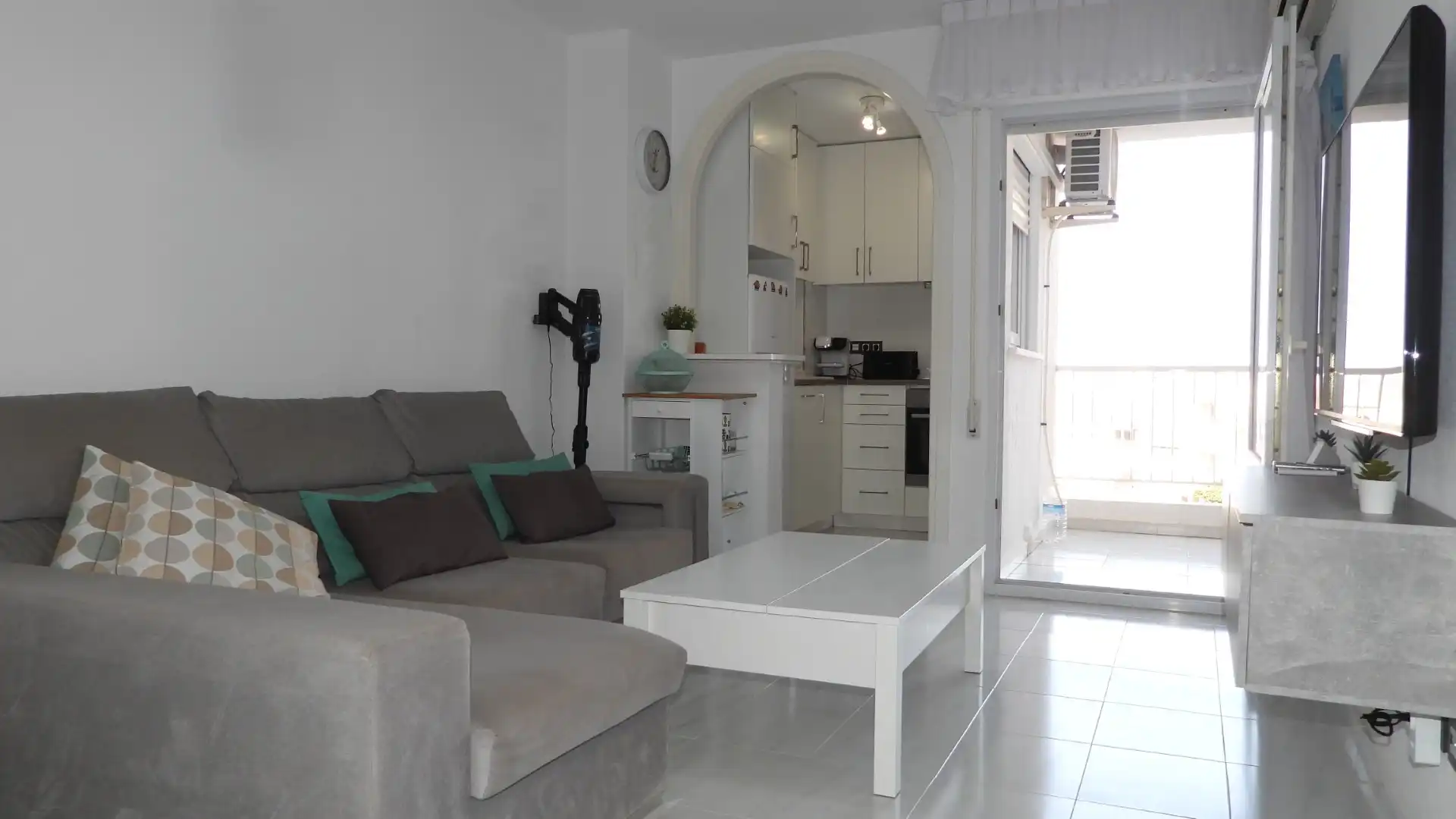 Flat with pool for sale in Gran Vía de la Manga 5, imagen 2