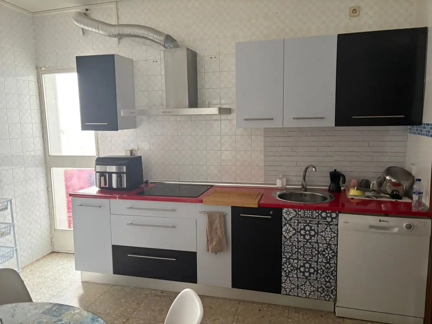 Kitchen of Flat for sale in Toledo  with Air Conditioner, Oven and Washing machine