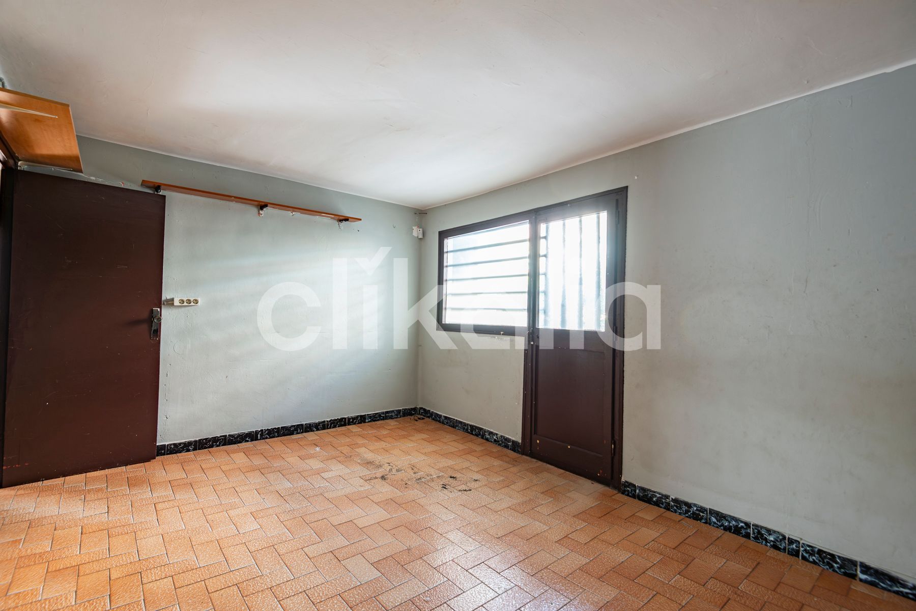 Flat for sale in L'Hospitalet de Llobregat  with Terrace