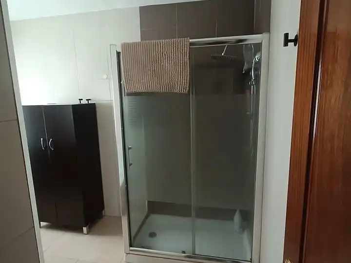 Bathroom of Flat for share in Norte-Sierra