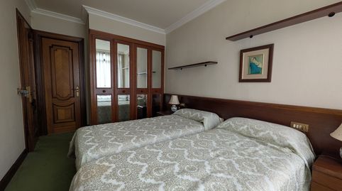Foto 2 de Piso en venta en Alhóndiga, Bilbao
