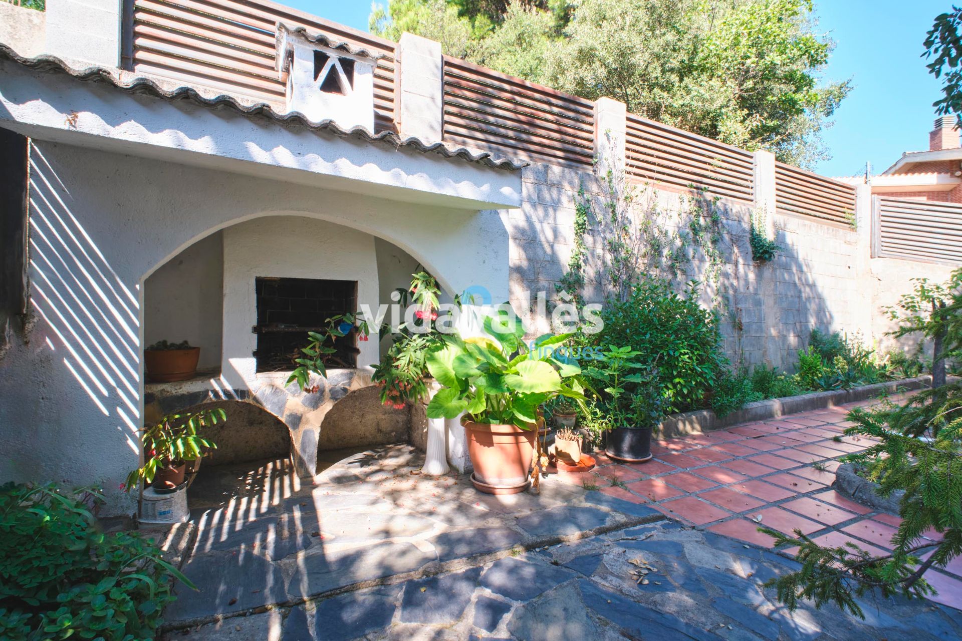 Exterior view of House or chalet for sale in Cànoves I Samalús  with Heating, Private garden and Parquet flooring