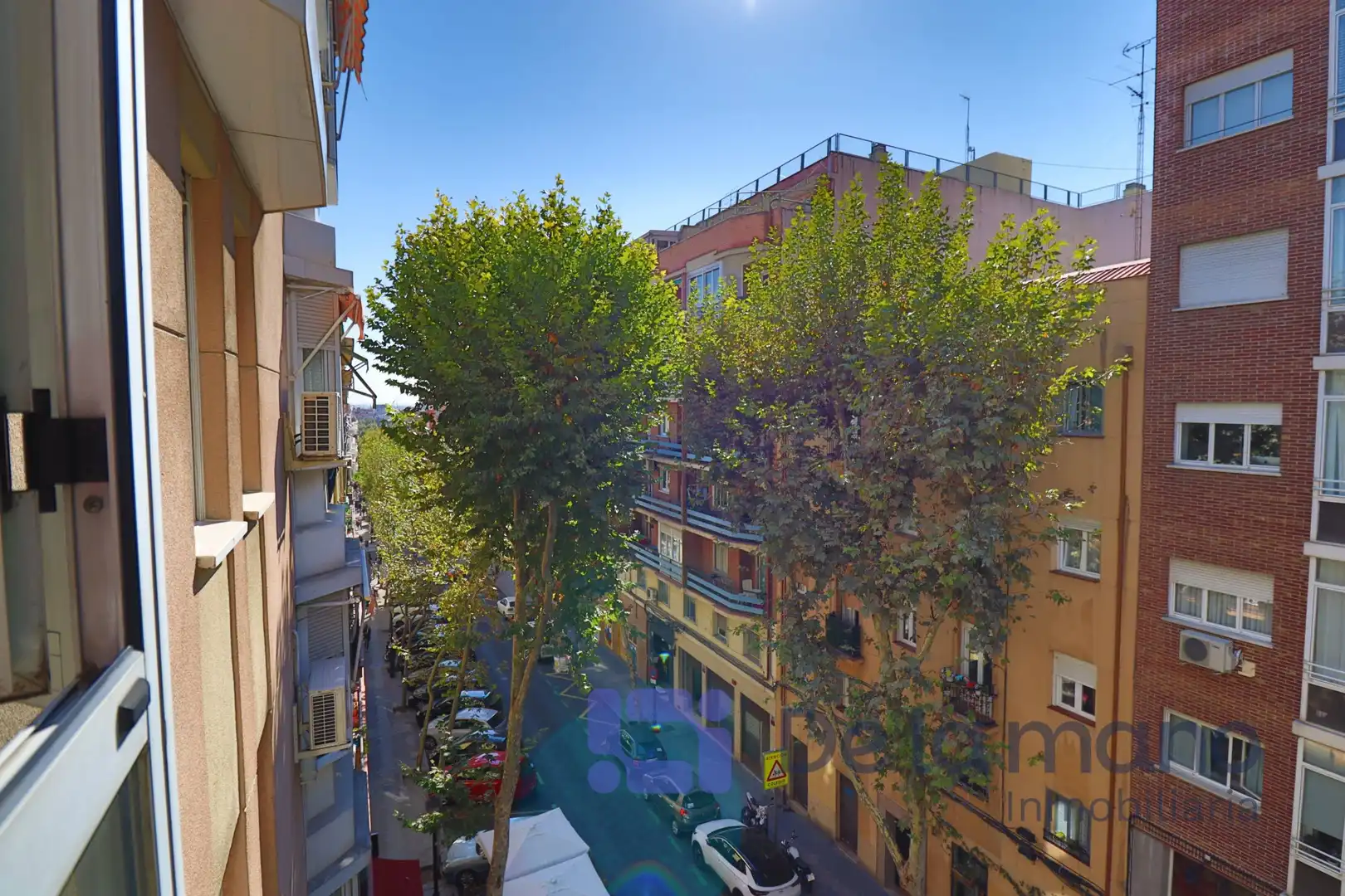 Vista exterior de Piso de alquiler en Madrid con Calefacción y Parquet