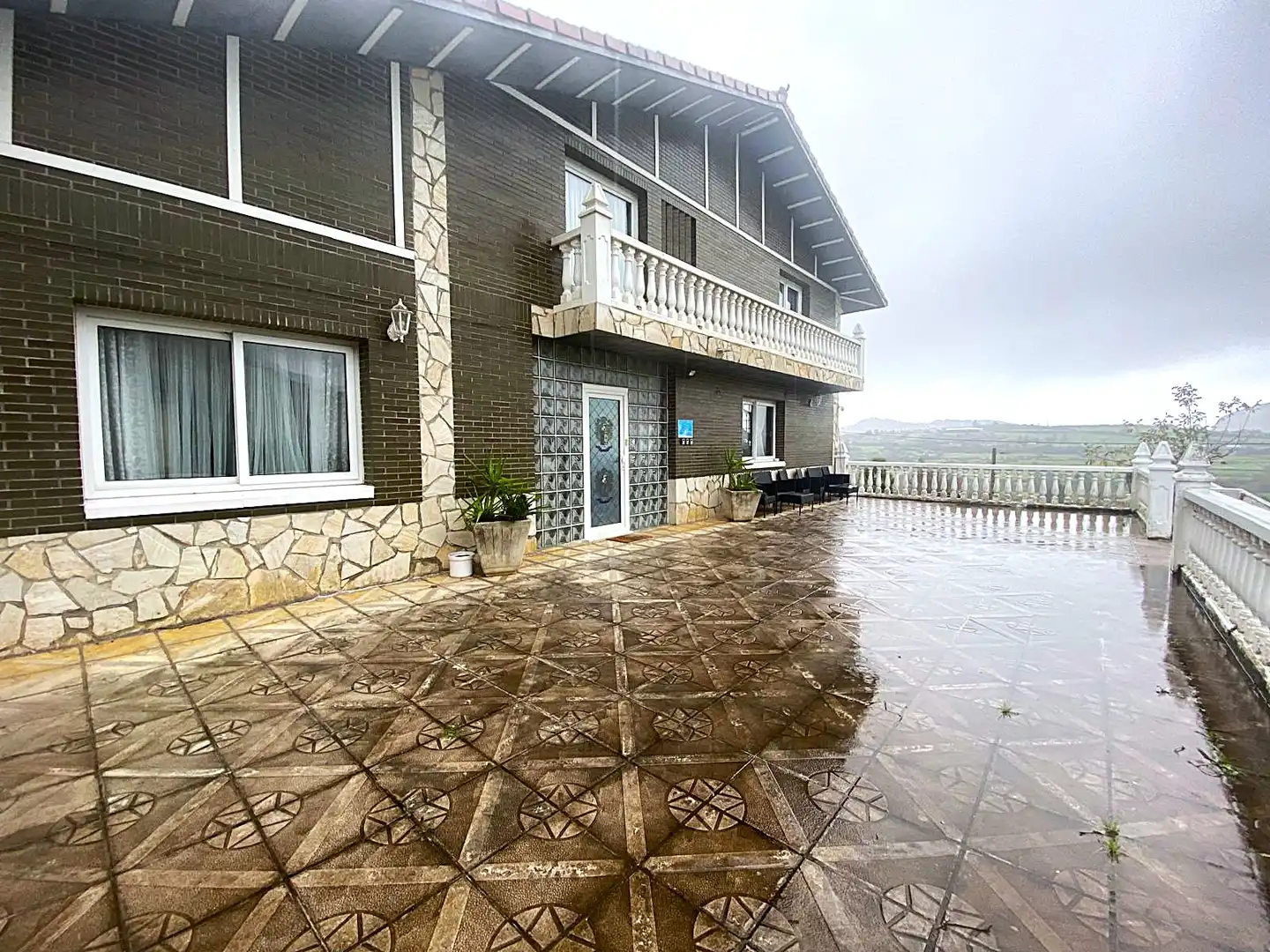 Casa con terraza en venta en Barrio Sámano, imagen 5