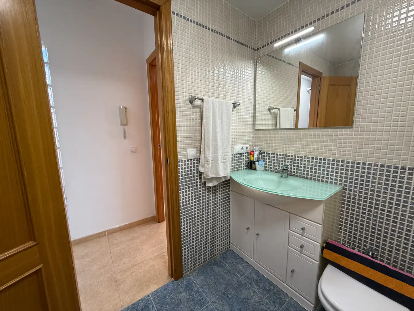 Baño de Casa adosada de alquiler en Moncofa con Terraza, Horno y Lavadora