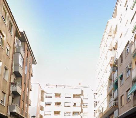 Piso en Venta en  GRAUS en Barrio de Delicias