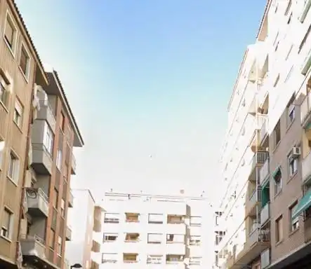 Vista exterior de Piso en venta en  Zaragoza Capital con Terraza y Balcón