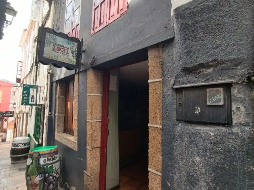 Außenansicht von Geschaftsraum zur Miete in Betanzos