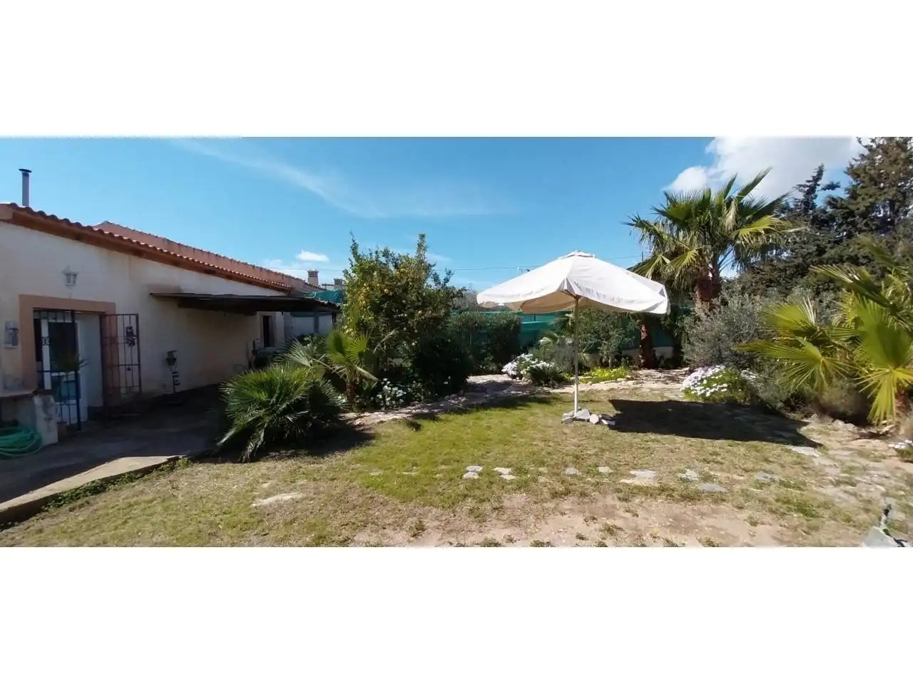 Jardí de Casa o xalet en venda en Cartagena amb Aire condicionat, Jardí privat i Terrassa