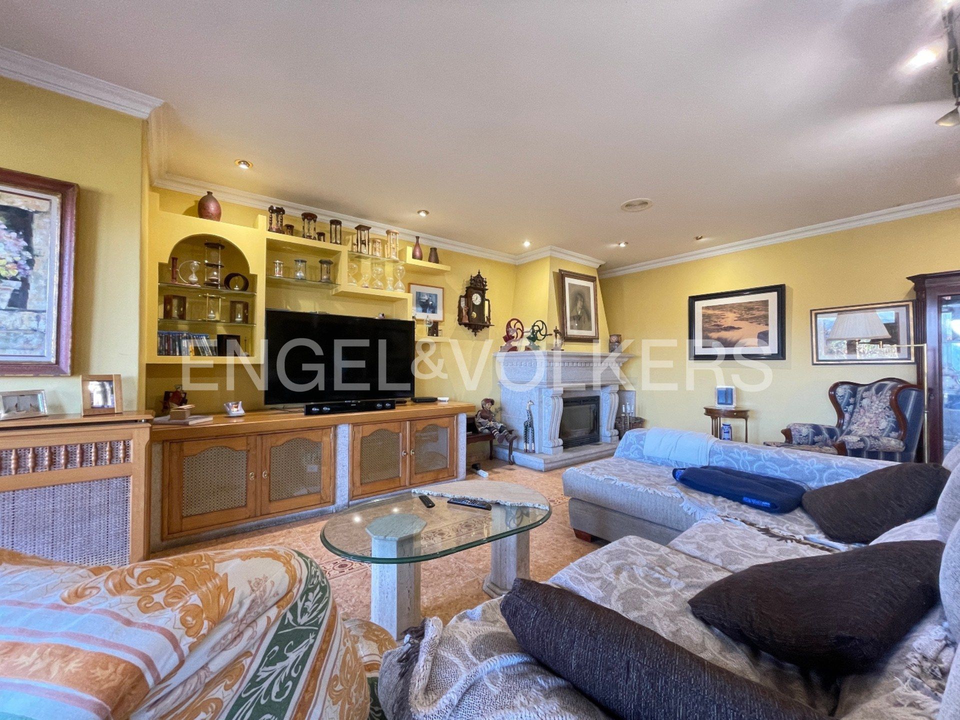 Living room of House or chalet for sale in Pontevedra Capital   with Heating, Private garden and Terrace