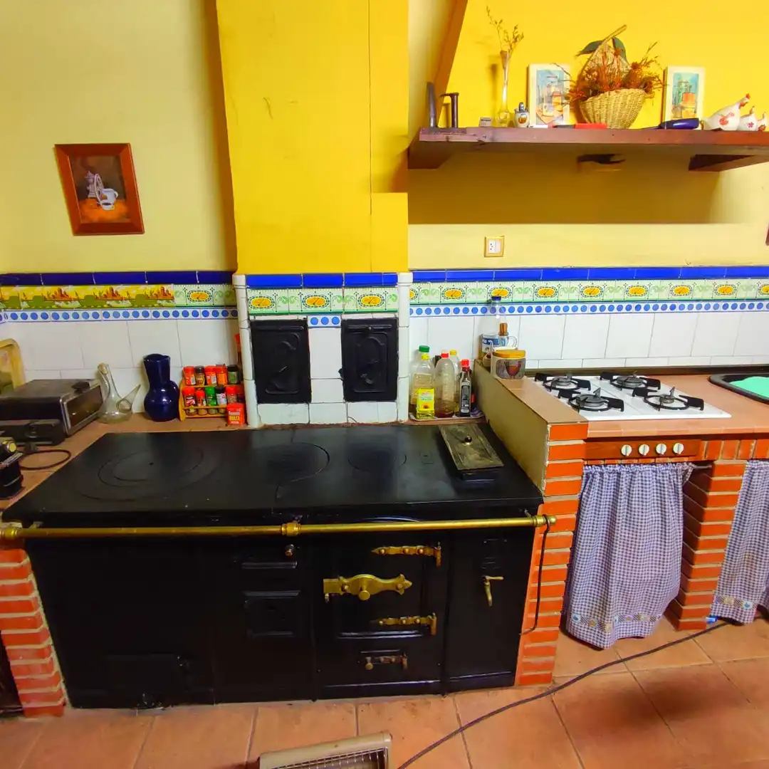 Kitchen of Country homes for sale in Colungo  with Balcony
