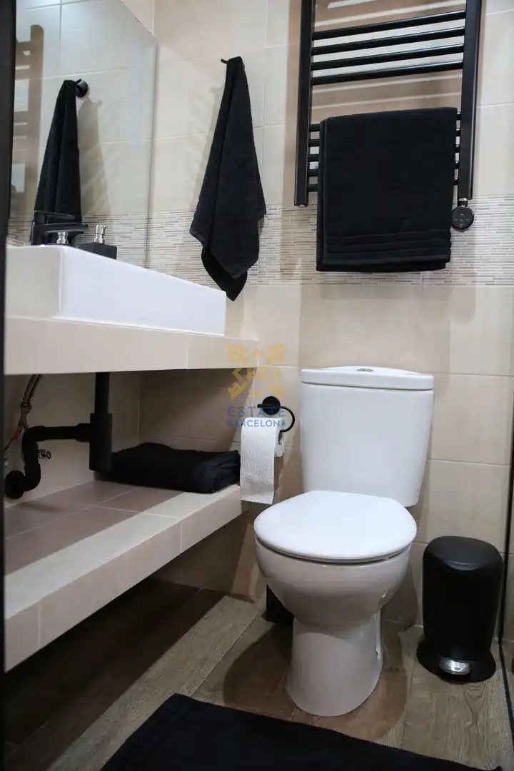 Badezimmer von Haus oder Chalet zum Verkauf in Blanes mit Klimaanlage, Terrasse und Möbliert