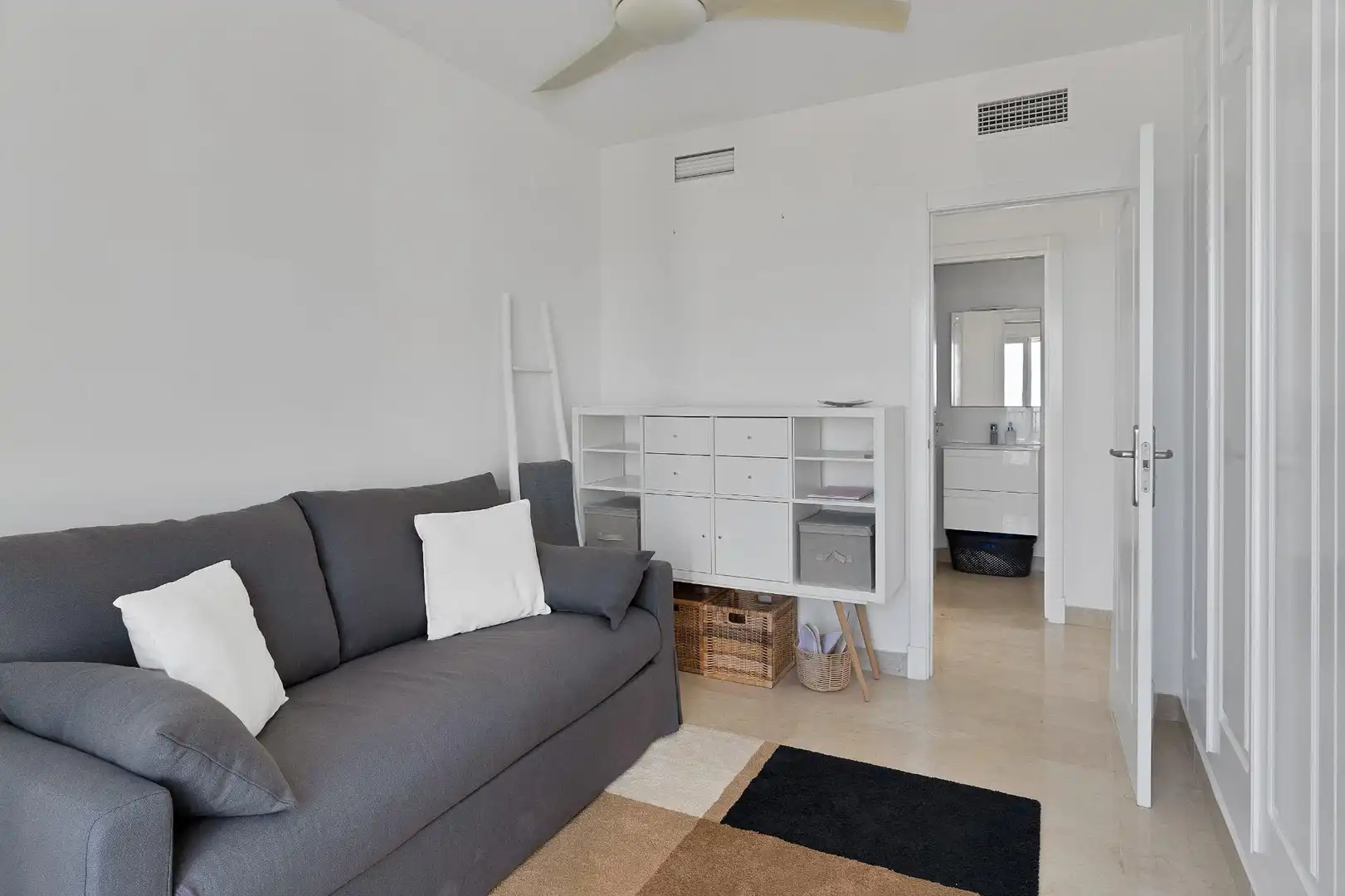 Penthouse with pool for sale in Calahonda, imagen 29