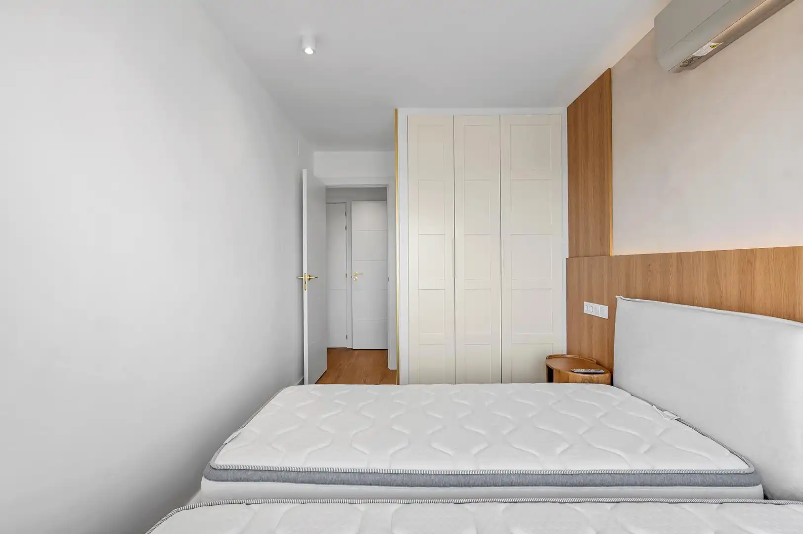 Habitación de Piso en venta en Torrevieja con Terraza, Piscina y Piscina comunitaria