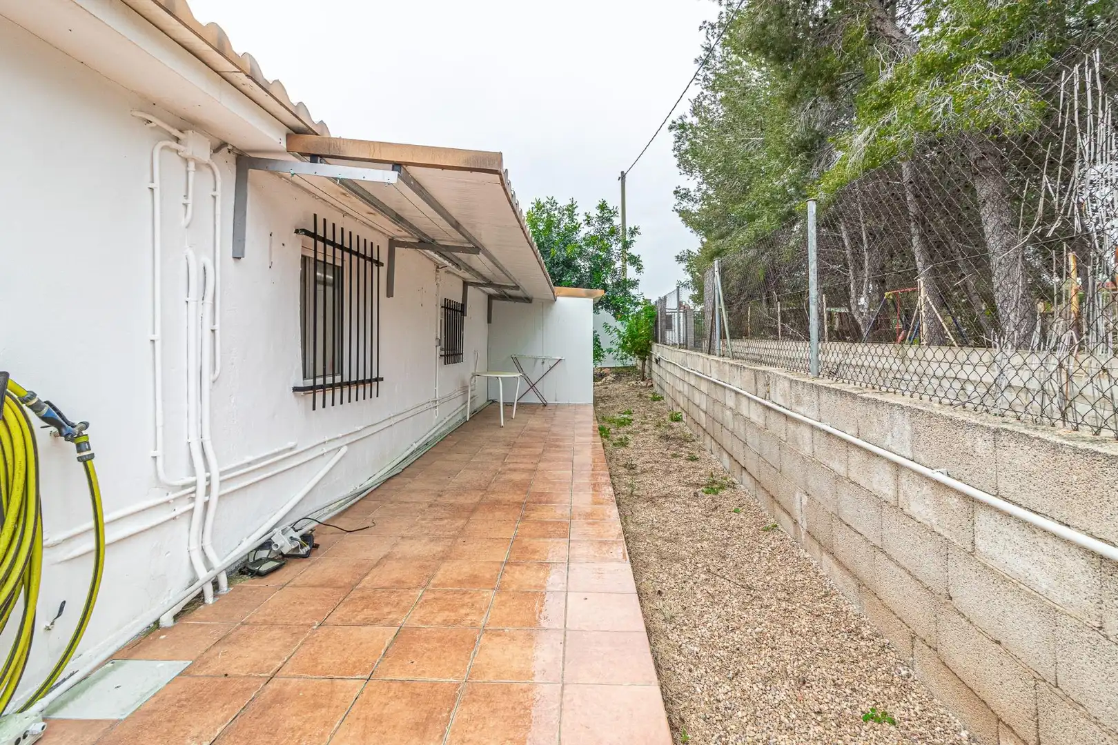 Vista exterior de Casa o chalet en venta en Llombai con Aire acondicionado, Jardín privado y Terraza