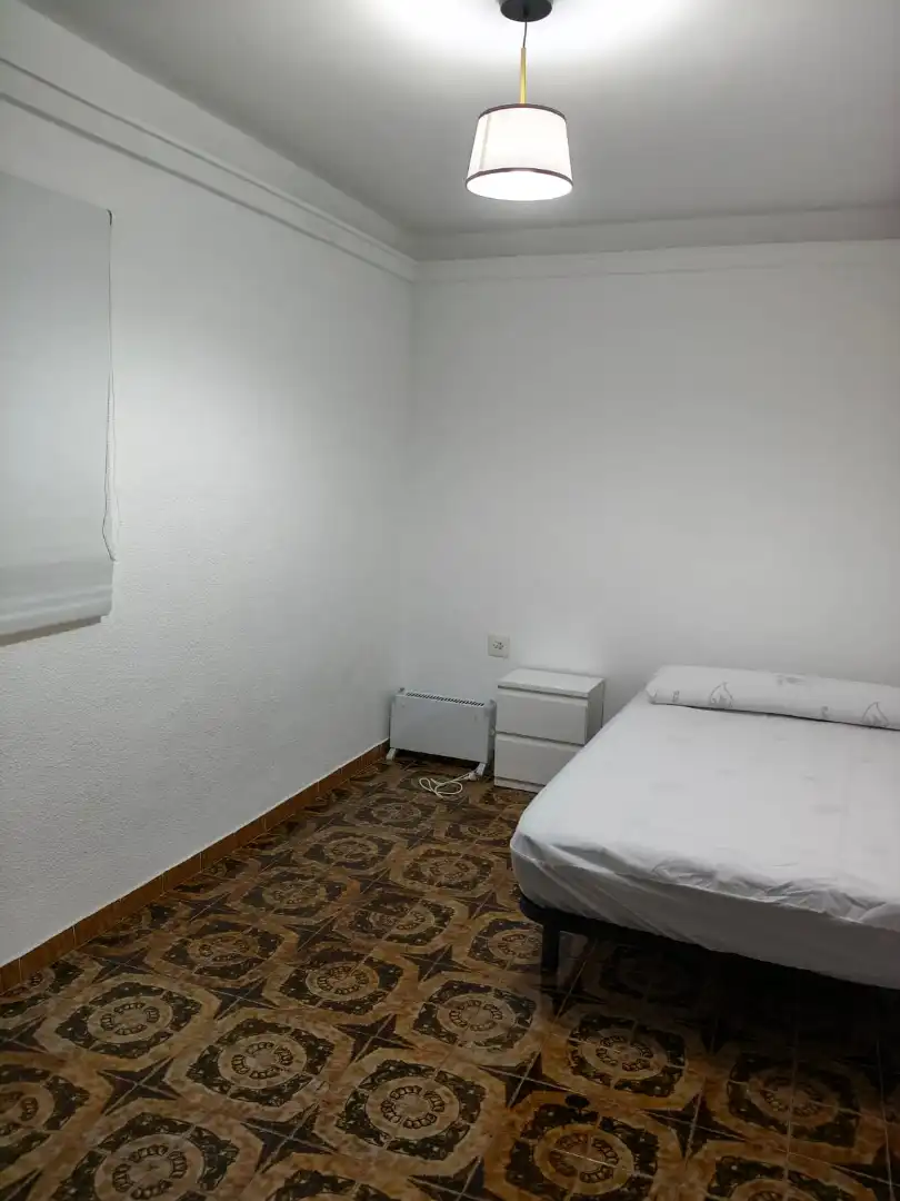 Bedroom of Flat for rent in Granada  with Furnished, Washing machine and Microwave