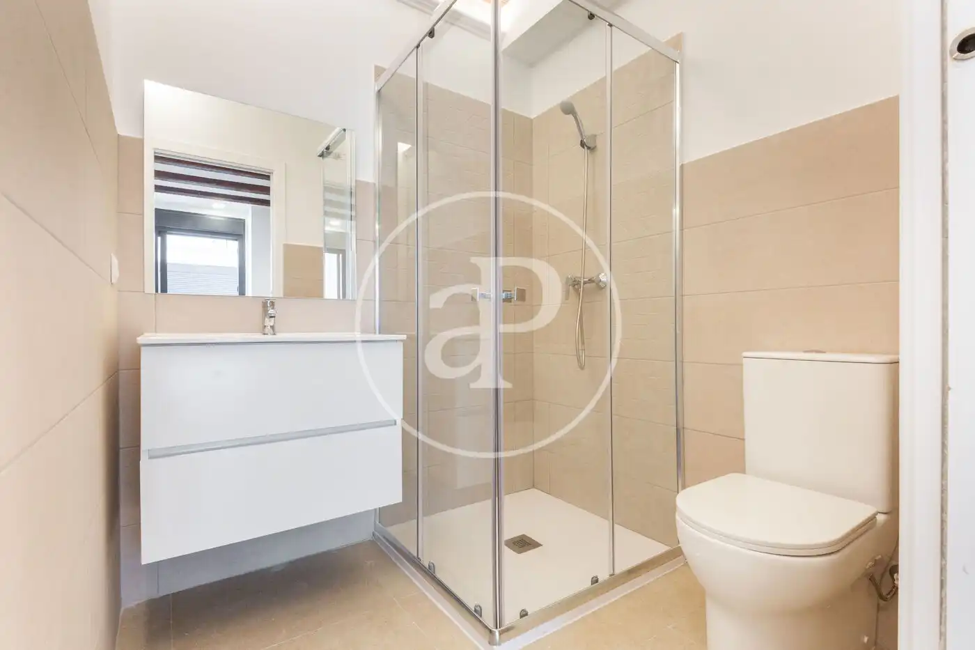 Badezimmer von Loft zum Verkauf in Valencia mit Klimaanlage, Heizung und Terrasse