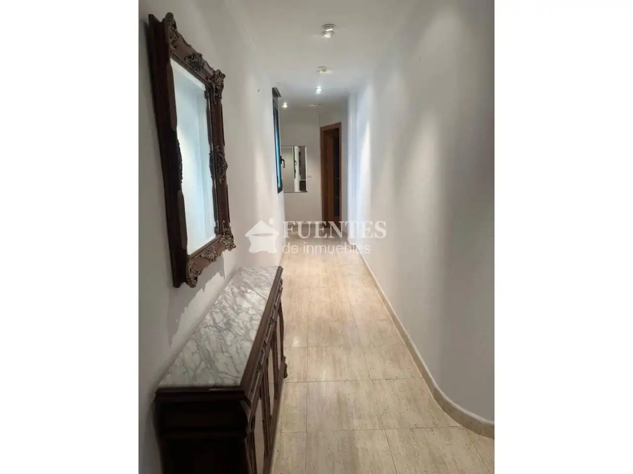 Piso de alquiler en Alicante / Alacant con Amueblado y Balcón